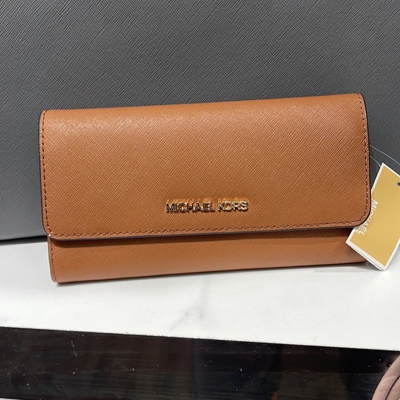 MICHAEL KORS JET SET TRAVEL LARGE TRIFOLD WALLET LUGGAGE COLOR - Picture 5 of 16